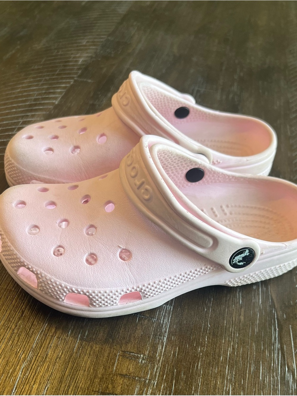 CROCS Kids Classic Clog - Pale Pink - Picture 2 of 7